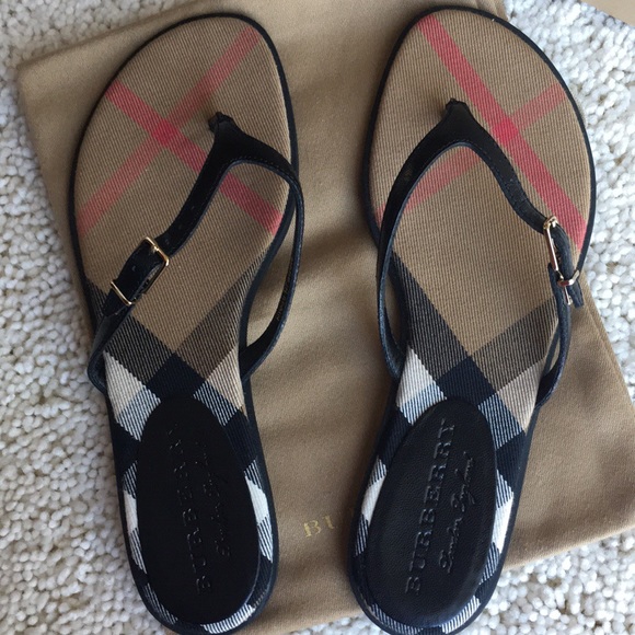 Burberry Shoes - Burberry Sandal.     Size 7